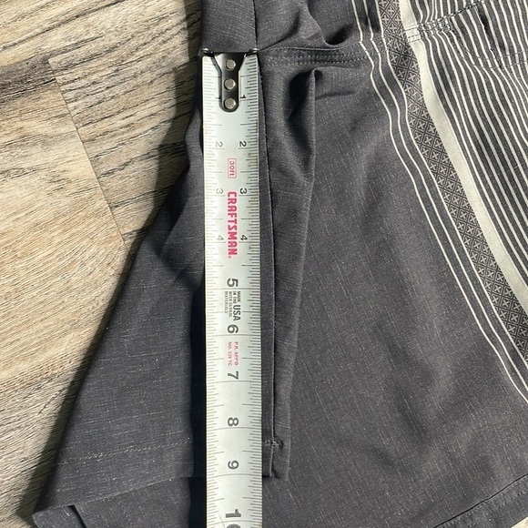 Valor Mens Grey Hybrid shorts, 9” inseam, size 34 - Picture 6 of 9